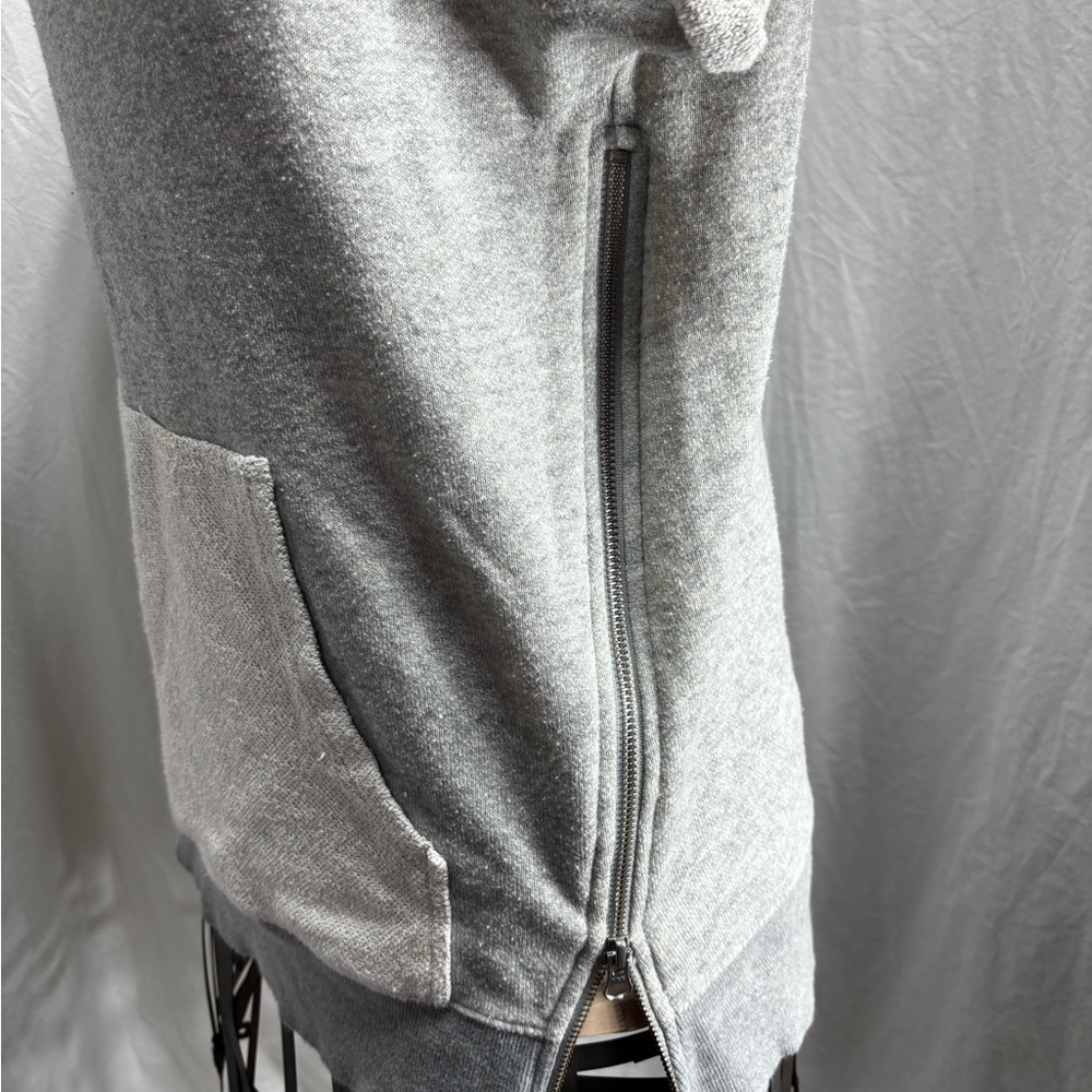 BP. Gray Terry Sweatshirt Top w/ Side Zips & Kangaroo Pocket Size Medium - Picture 6 of 10